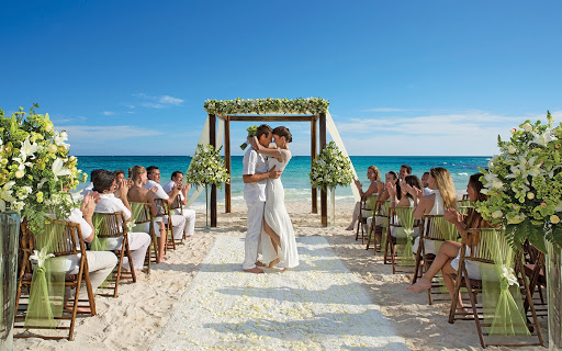 Destination Weddings: All You Need to Know